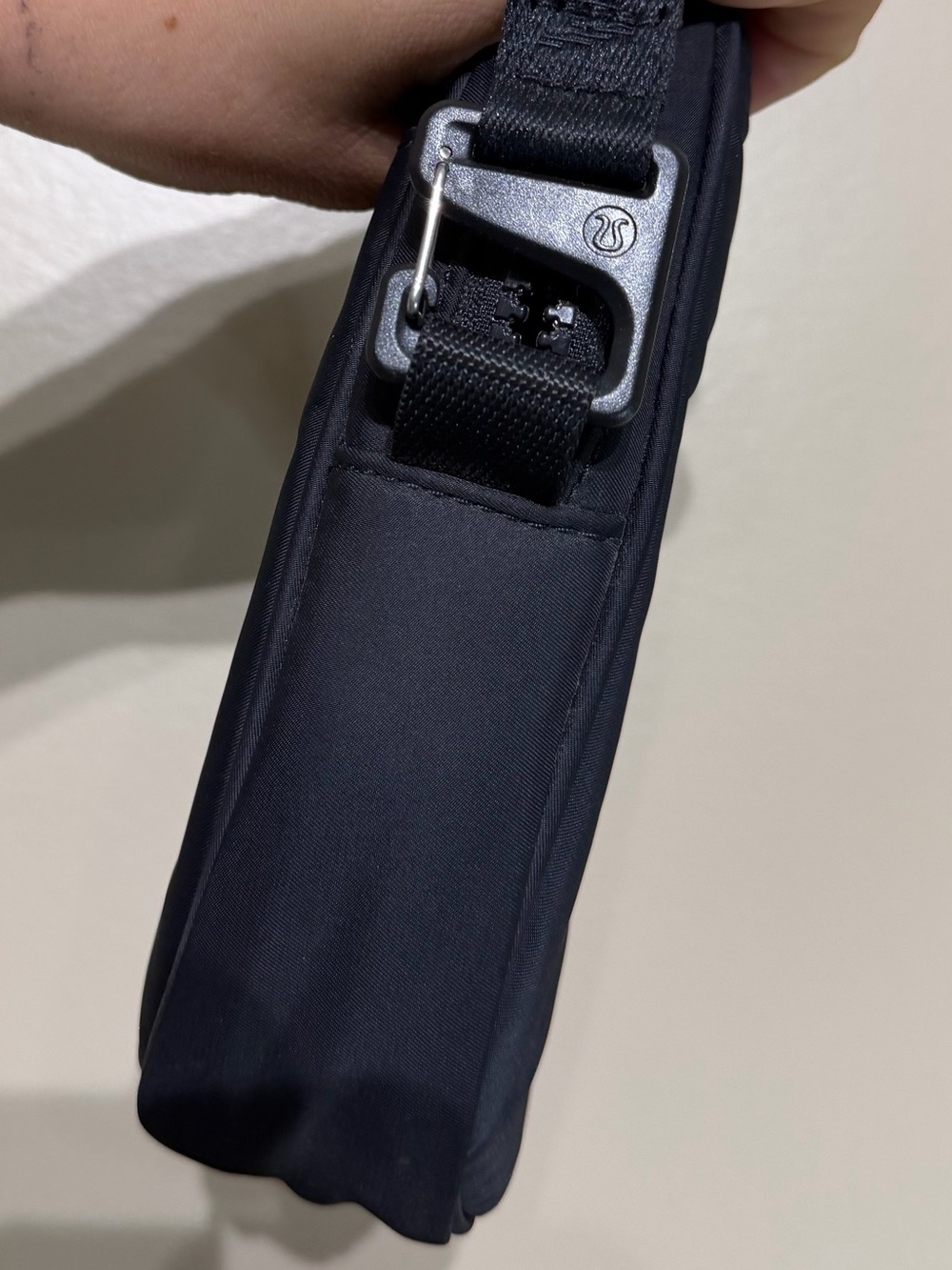 lululemon Limited Edition Team Canada Future Legacy Crossbody Bag - Picture 9 of 15
